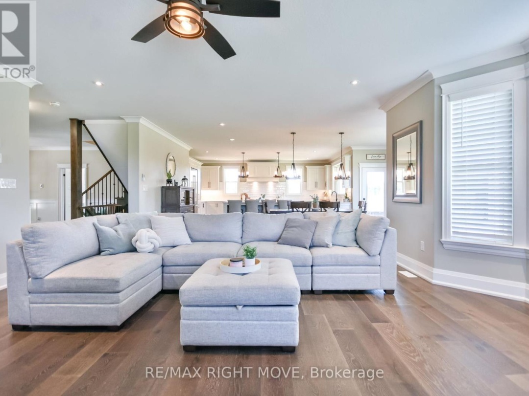 2448 STOCKDALE ROAD, 