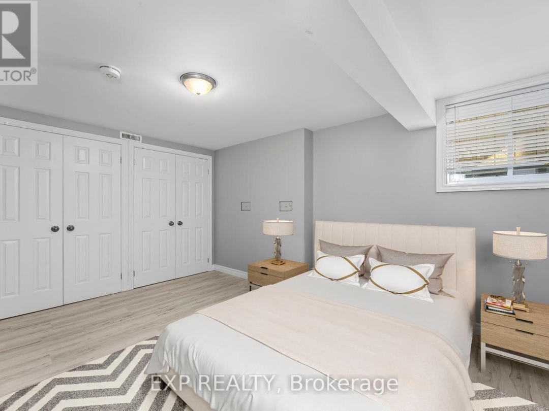 143 WESTMOUNT DRIVE N, 