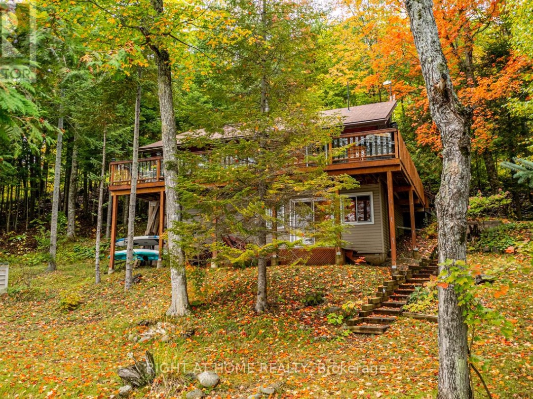 1220 PORTAGE LAKE ROAD, 