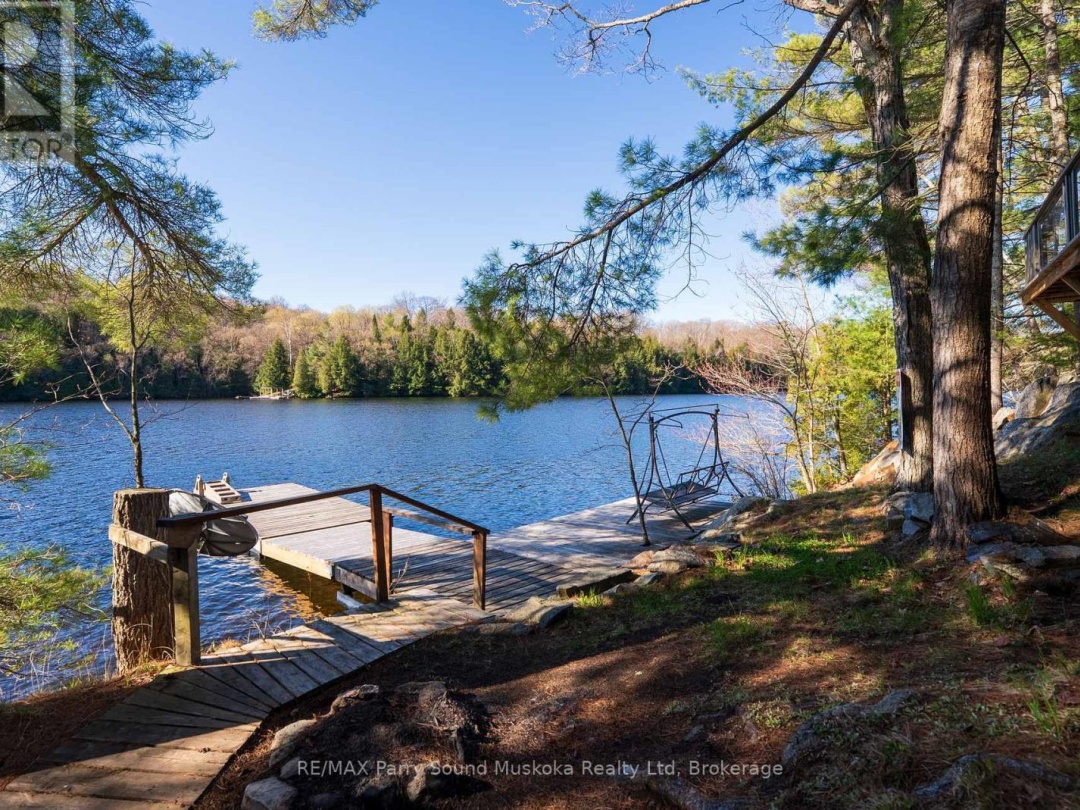 4 POST LANE, Otter Lake