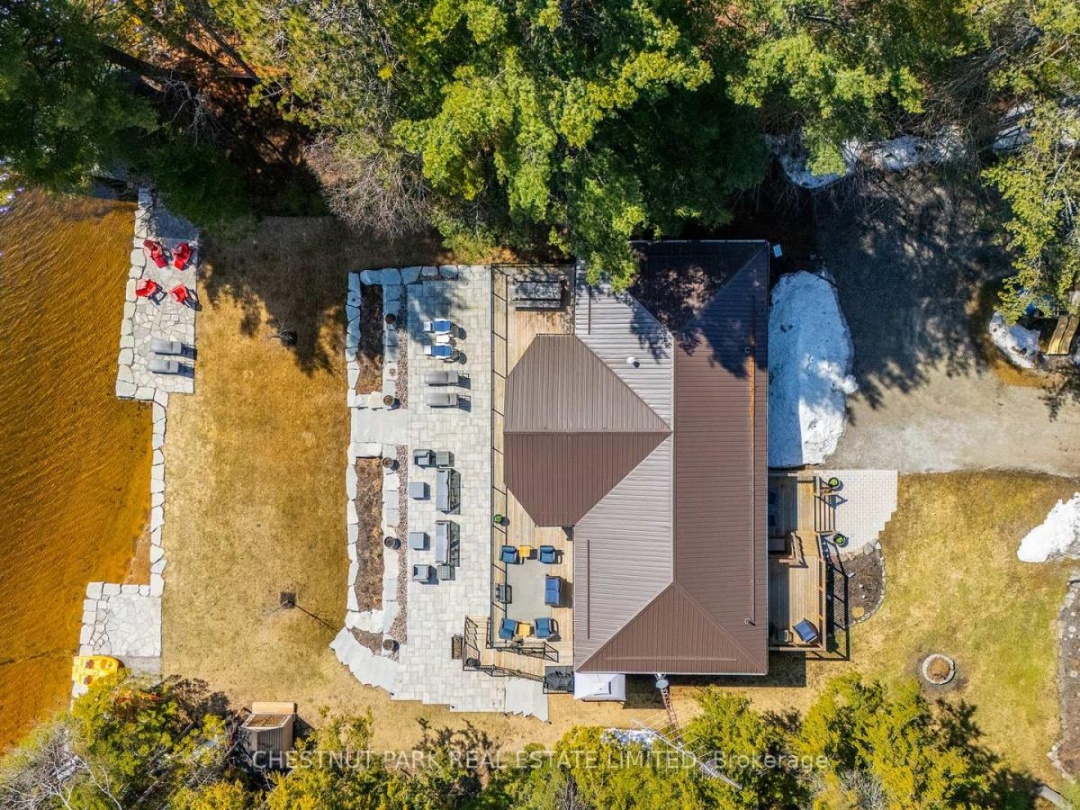 1168 CURRY ROAD, Haliburton Lake