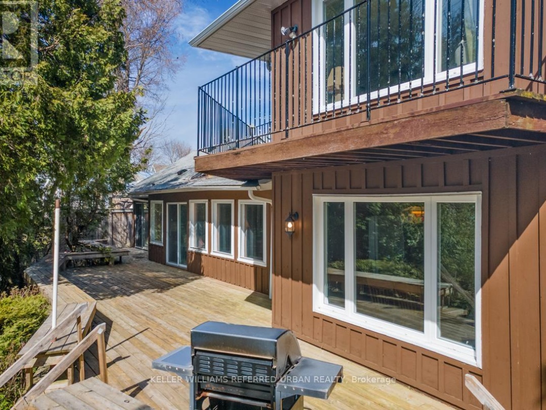 26950 Cedarhurst Beach Road, Lake Simcoe