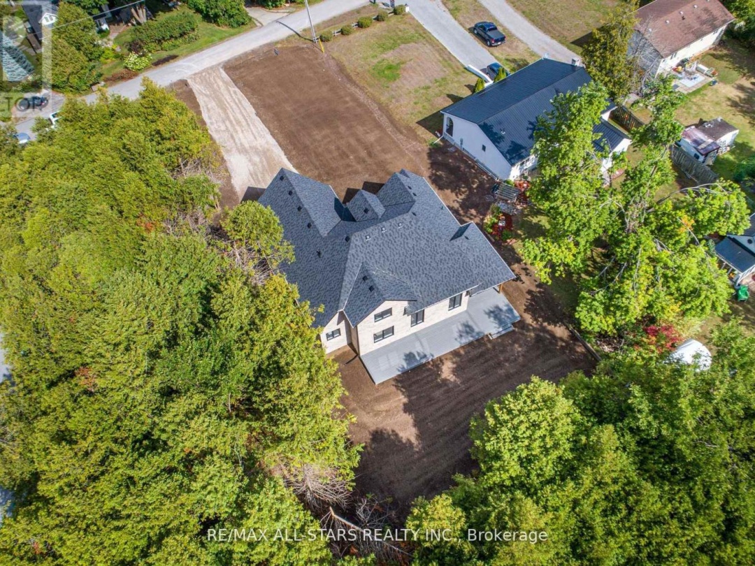 837 CEDAR GLEN ROAD, 