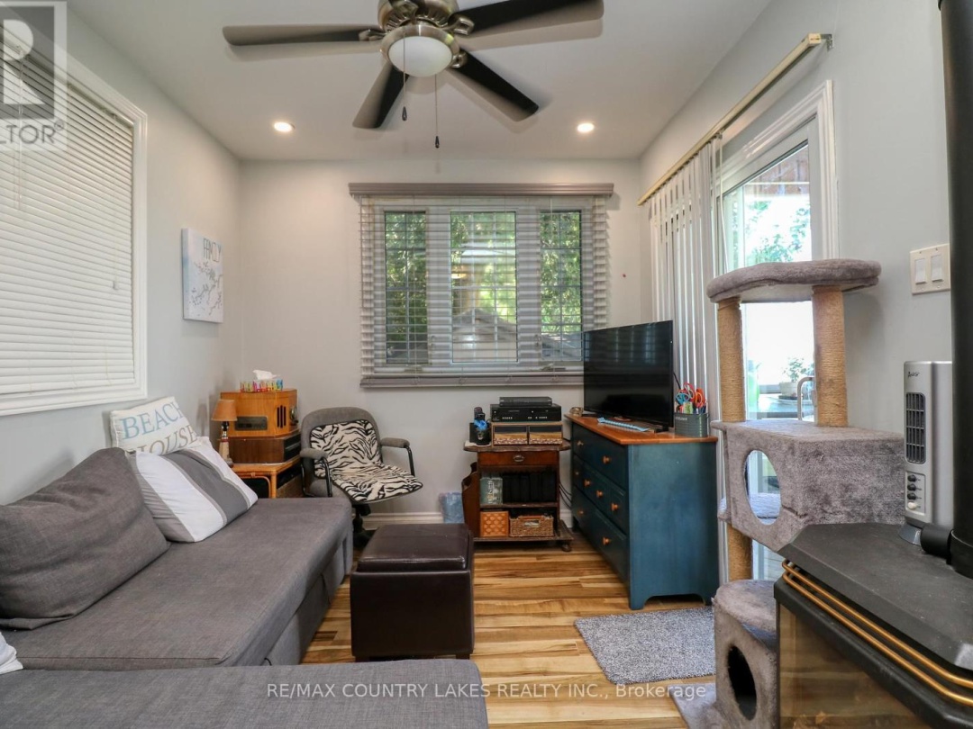 104 THE STEPS ROAD, 