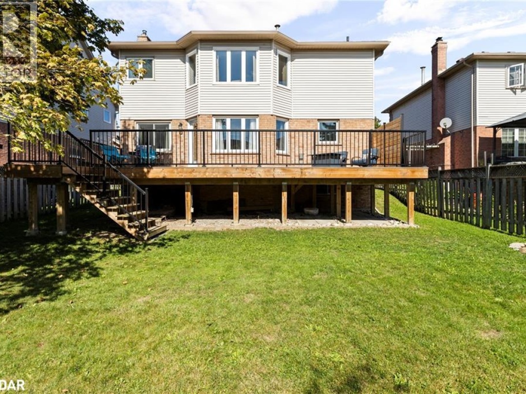 21 BRANDON Crescent, 