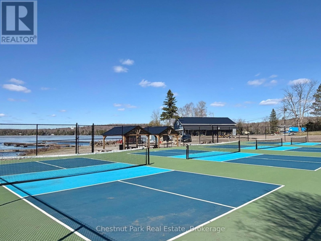 1062 ELMHURST LANE, Kennisis Lake