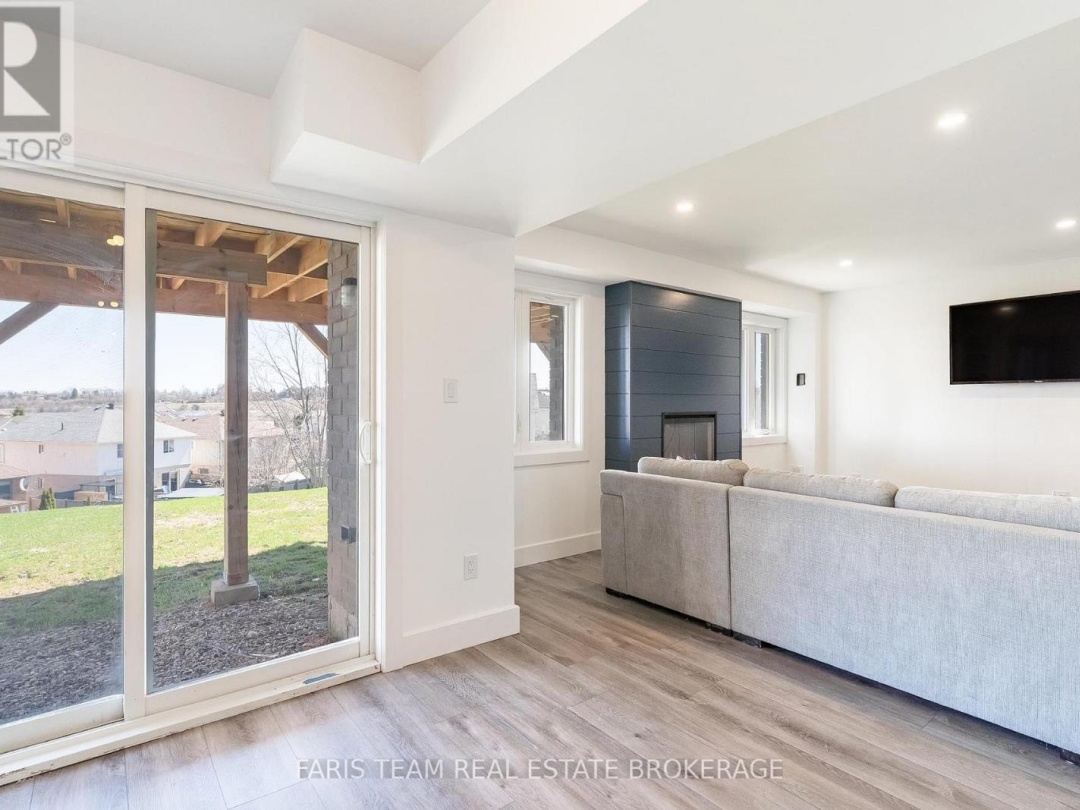 3117 EMPEROR DRIVE, Orillia