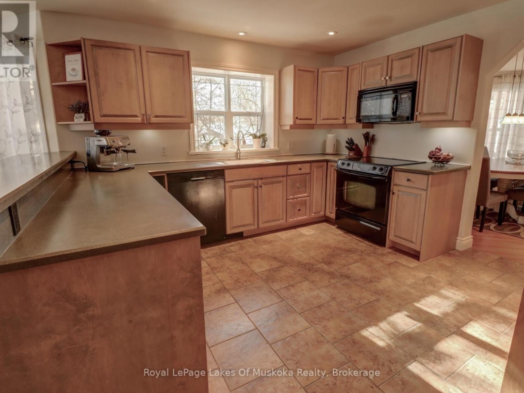 317 FALCON ROAD, Huntsville (Chaffey)