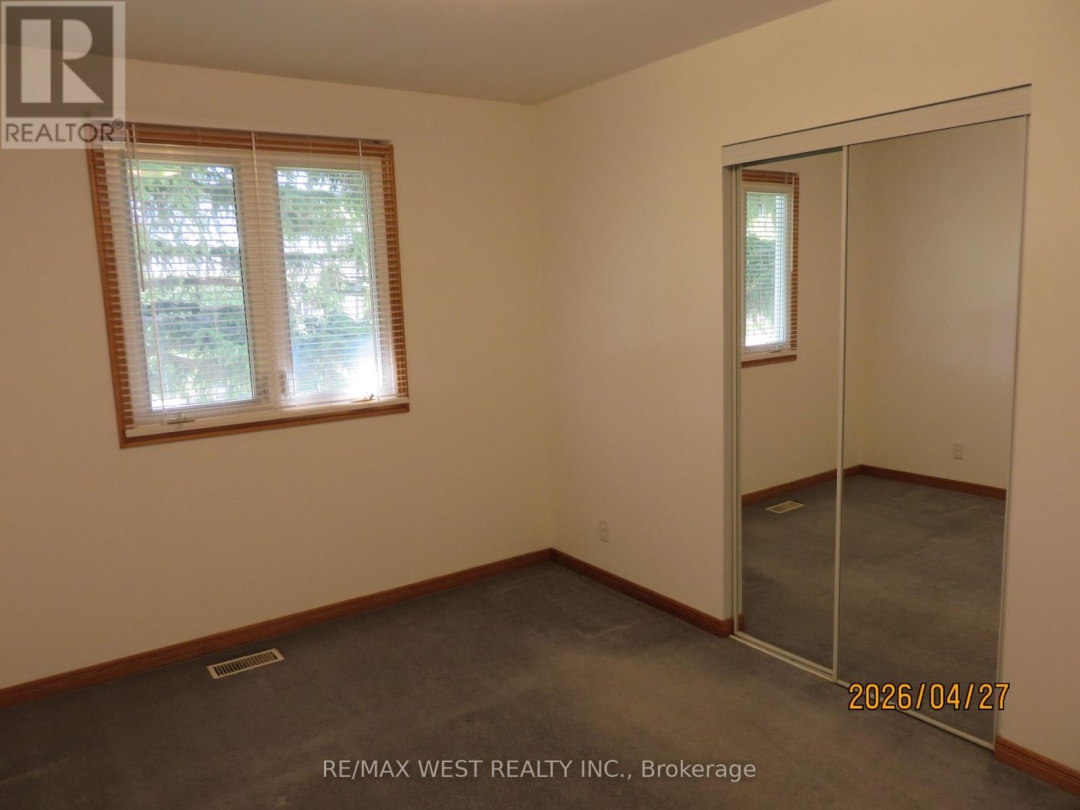 346 LAKELAND CRESCENT SE, Brock (Beaverton)