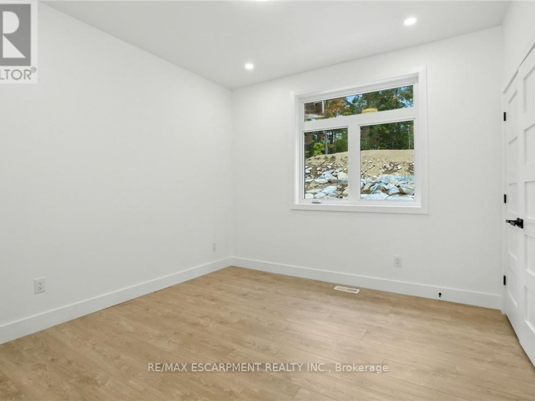 1295 WENONA LAKE ROAD, Wenona/Little Dudmon Lake