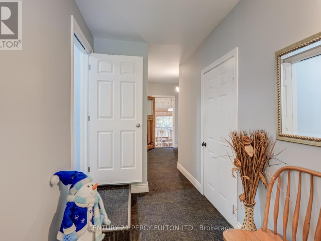 15166 HIGHWAY 118, Haas Lake