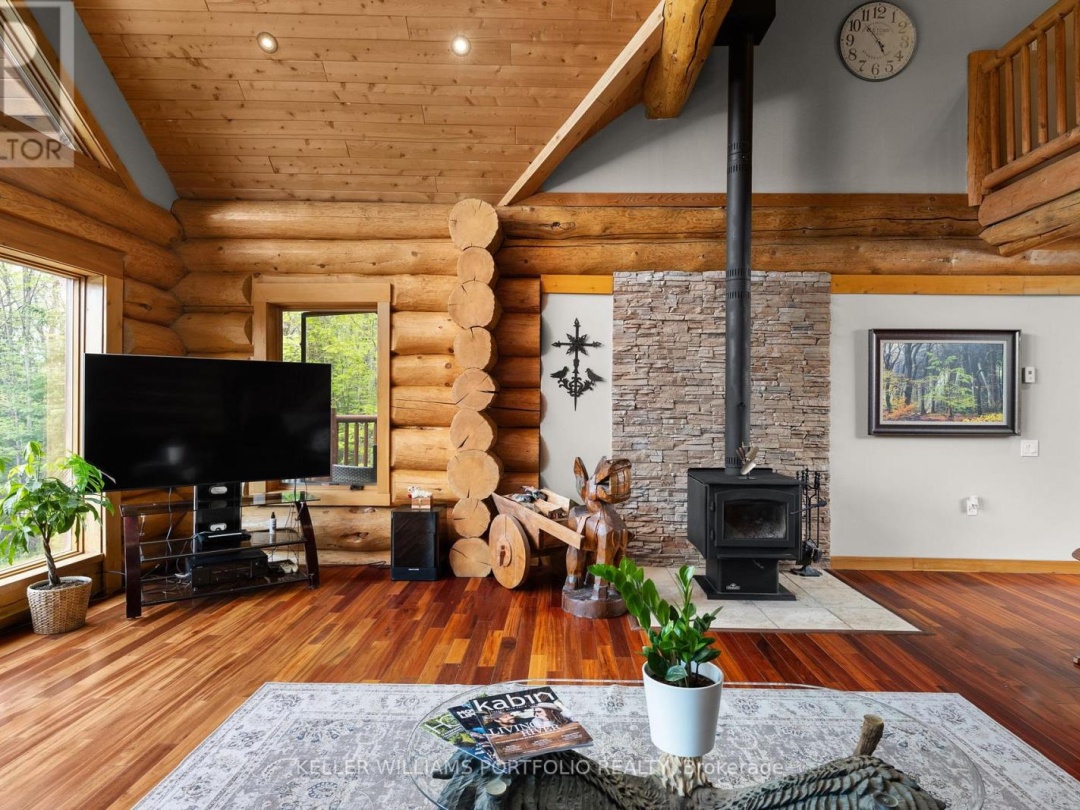 1279 NORTH DRIVE, Eagle Lake