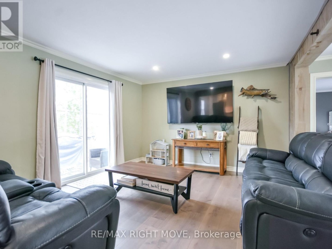 203 MUSQUASH ROAD, Gravenhurst (Muskoka (S))