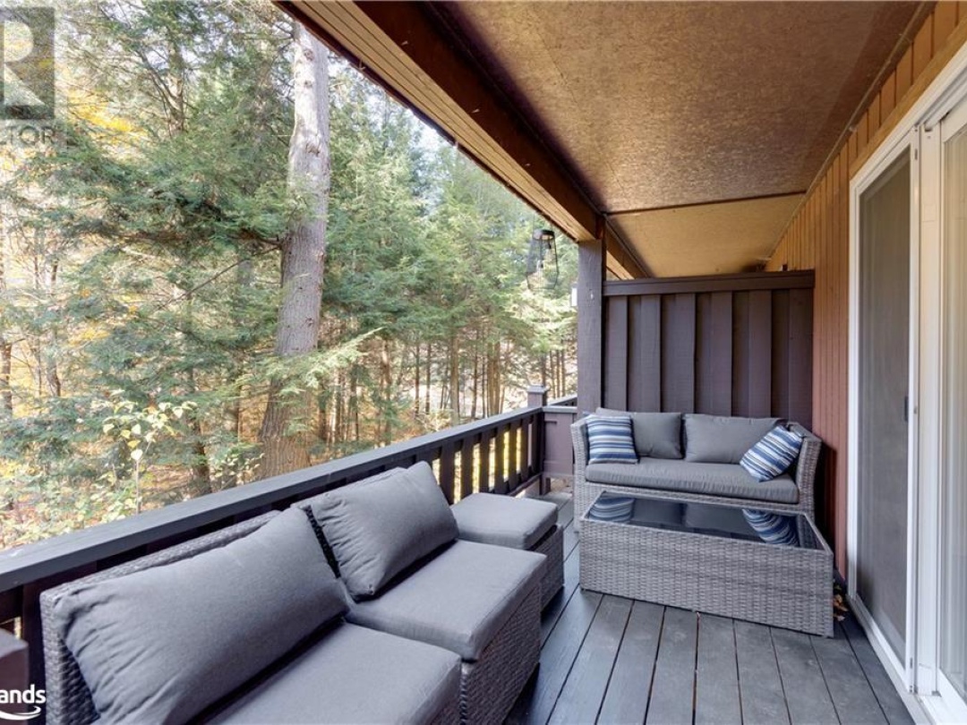 39 Southbank Drive Unit# 7, Muskoka River