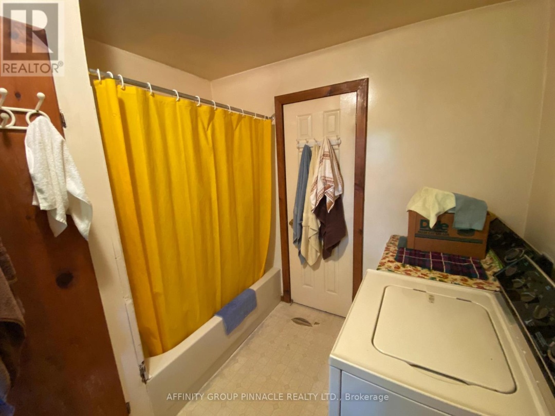 1314 PORTAGE ROAD, 