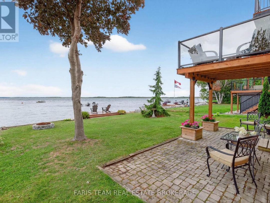 238 ROBINS POINT ROAD, 