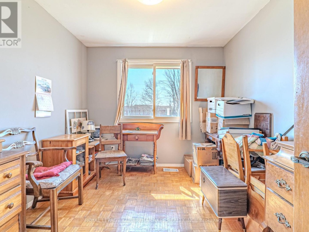 49 CRESSWELL ROAD E, Kawartha Lakes (Mariposa)