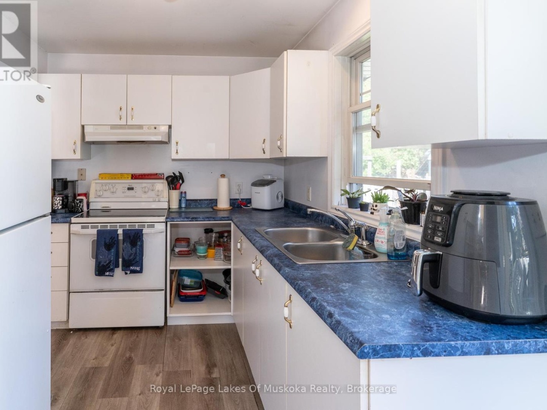 111 ALICE STREET, 