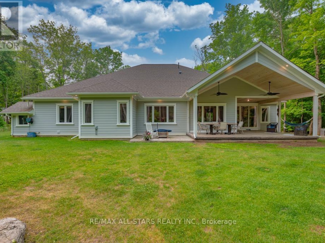 228 Riverside Drive, Kawartha Lakes