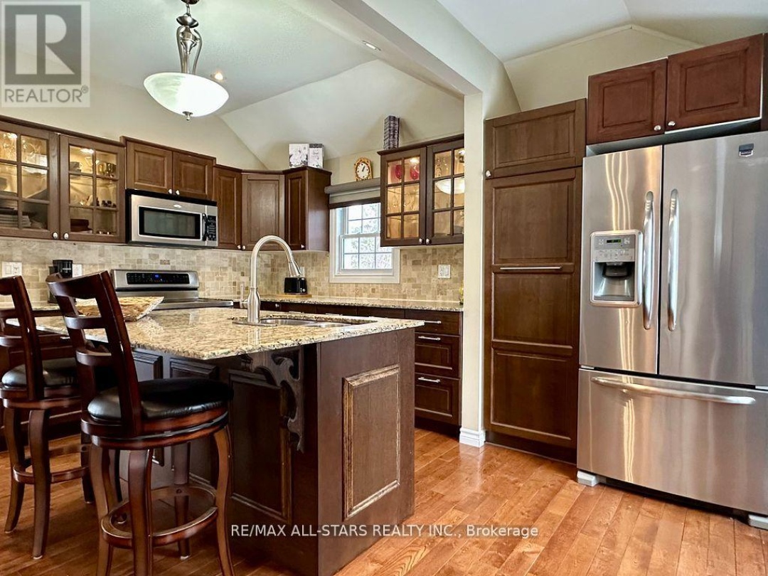 29 STINSONS BAY ROAD, Sturgeon Lake