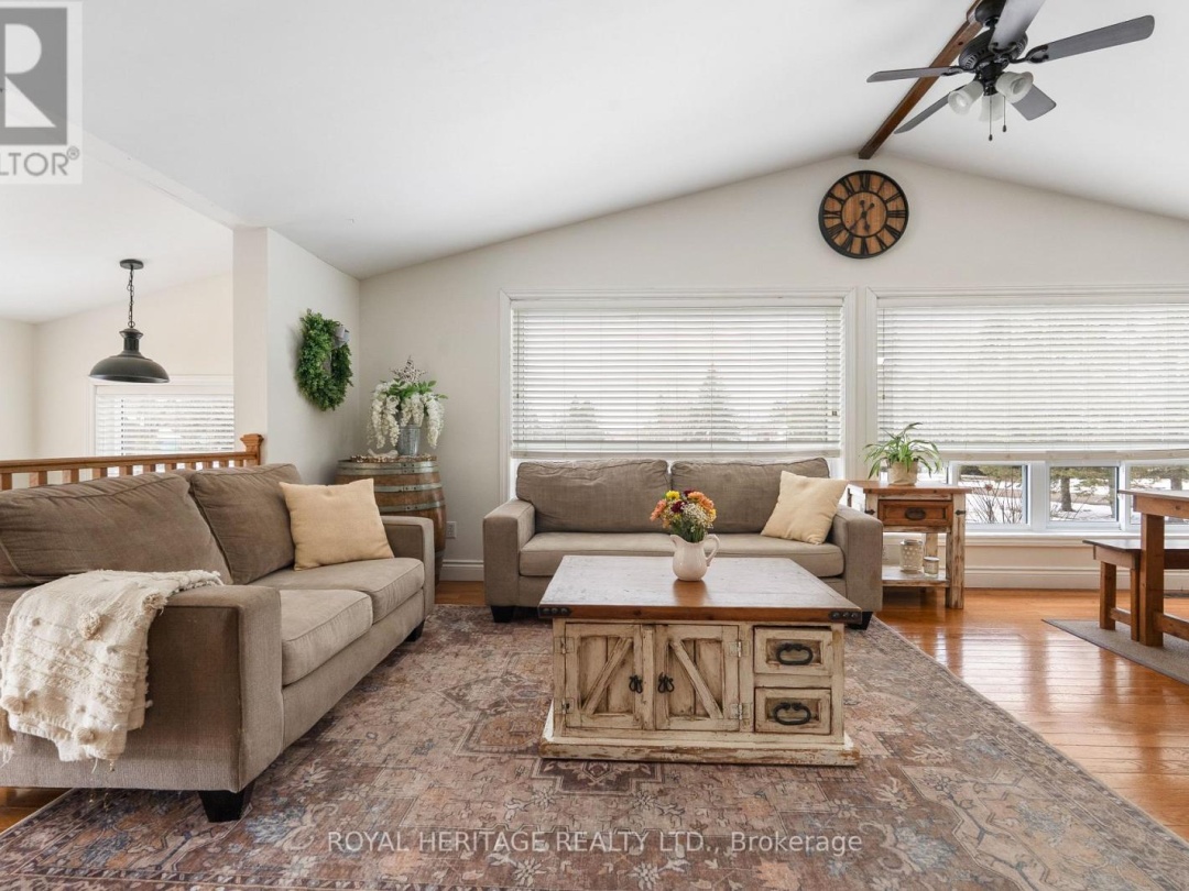 29 THURSTON STREET, Kawartha Lakes (Verulam)