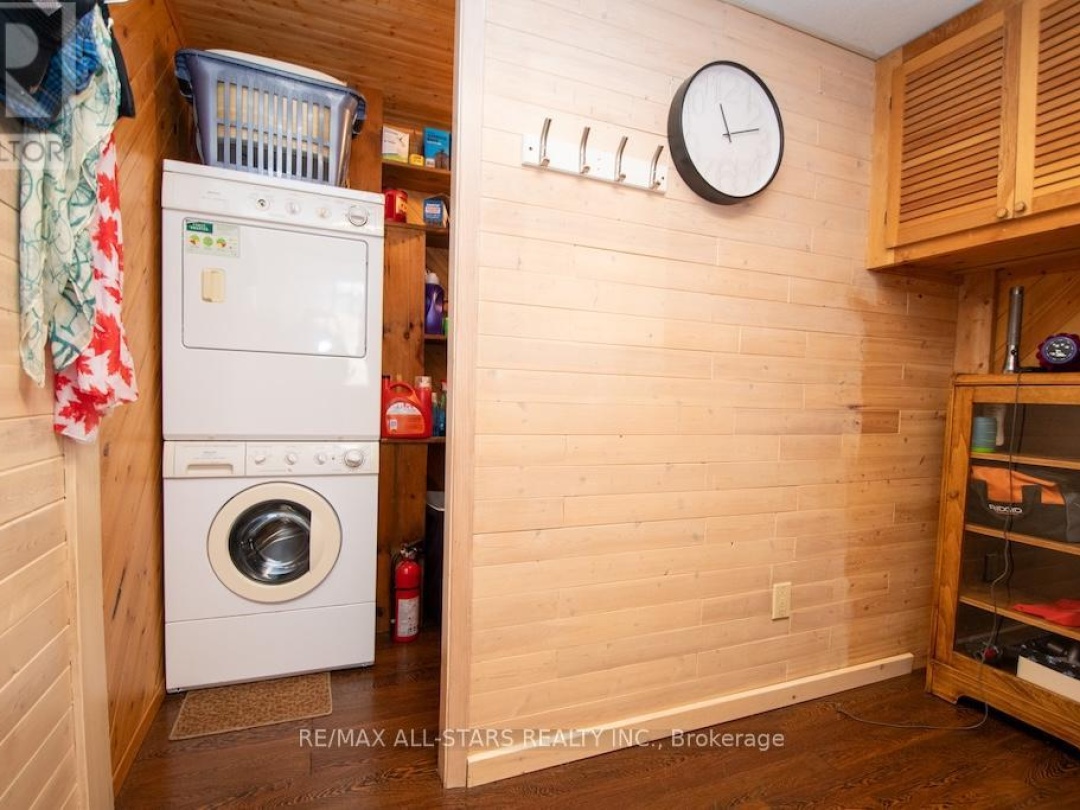 1130 TOWERING OAKS DRIVE, Gull River