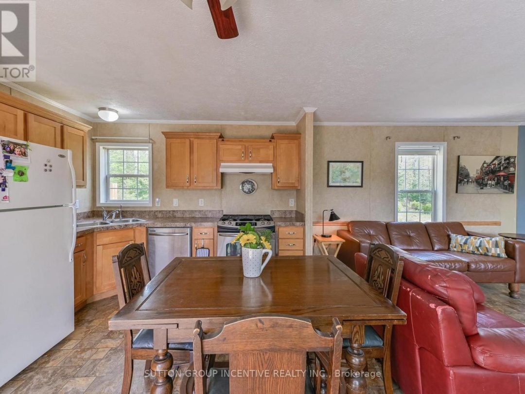 151 BOUNDARY ROAD, Long Pond