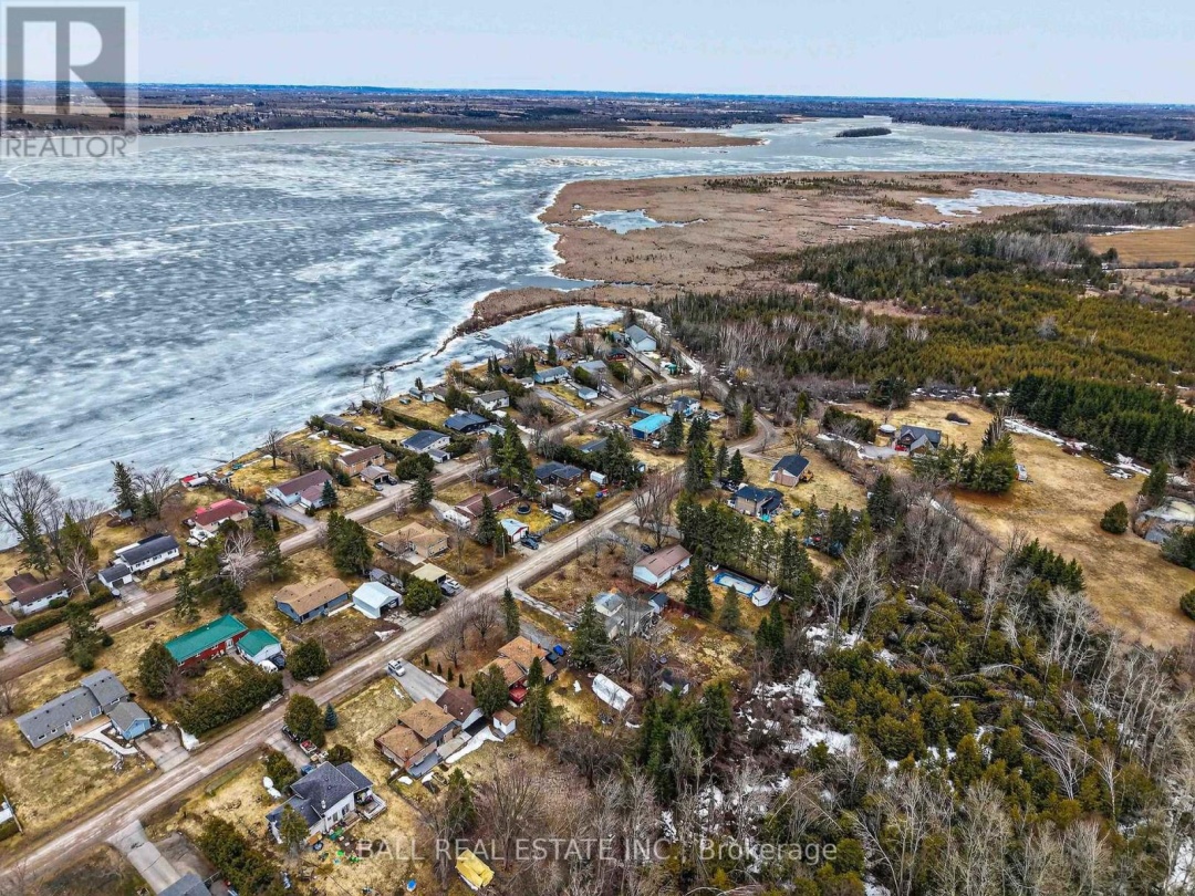 166 VICTORIA DRIVE, Sturgeon Lake