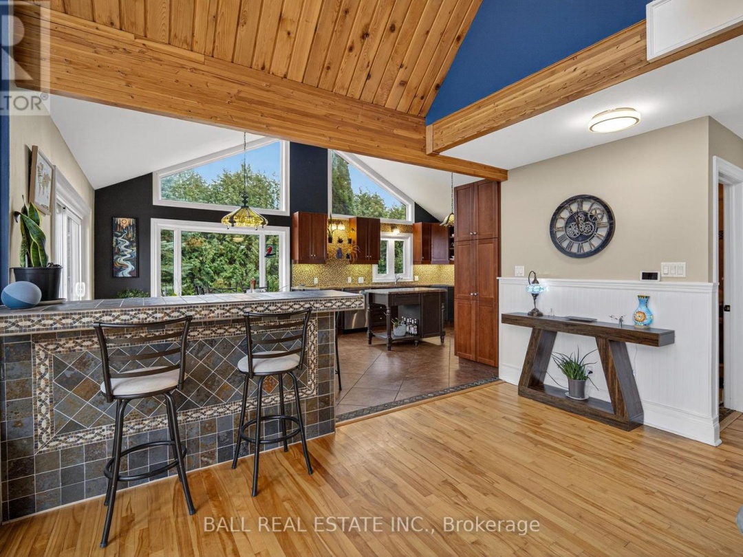 151 PELLER COURT, Pigeon Lake
