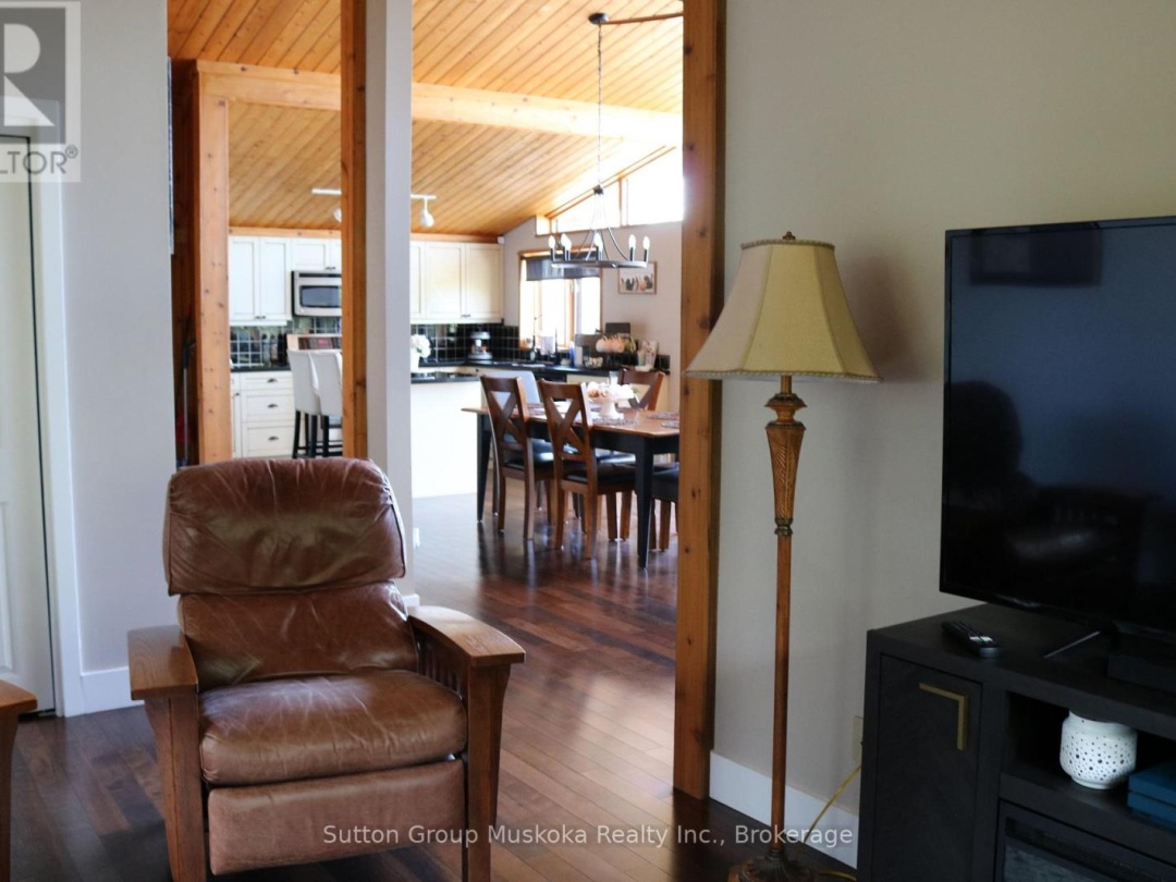 165 GOLDEN PHEASANT DRIVE, Huntsville (Chaffey)