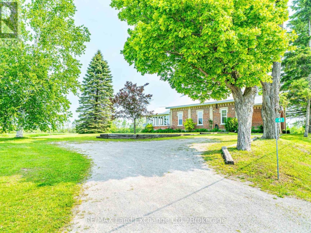 41 SCHOOL ROAD, Kawartha Lakes (Kirkfield)