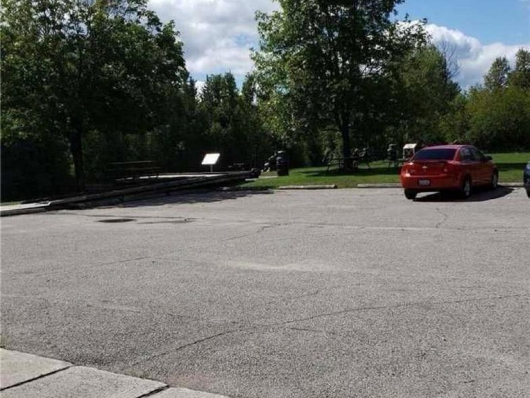 9 TALBOT RIVER ROAD, Kawartha Lakes (Carden)
