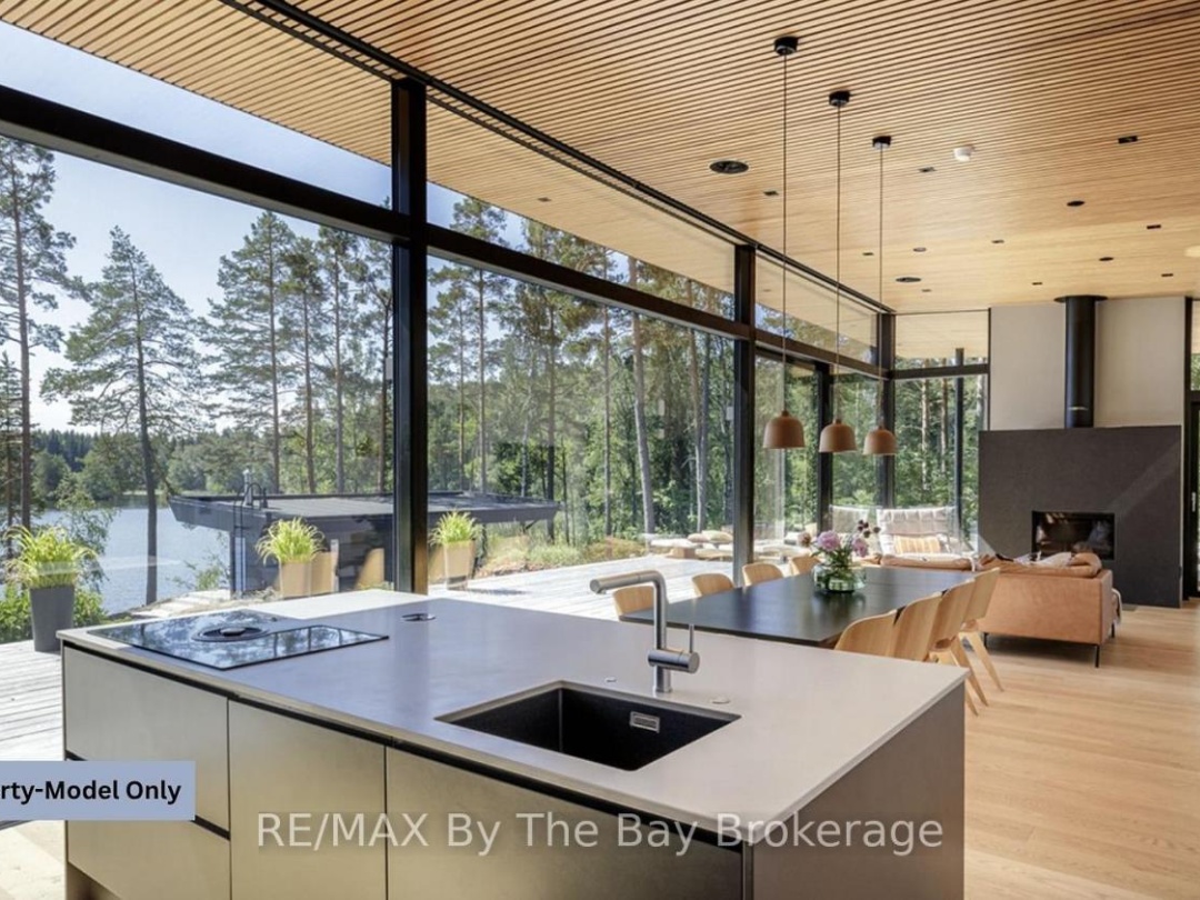 11324 ISLAND 1810/BONE ISLAND, Georgian Bay
