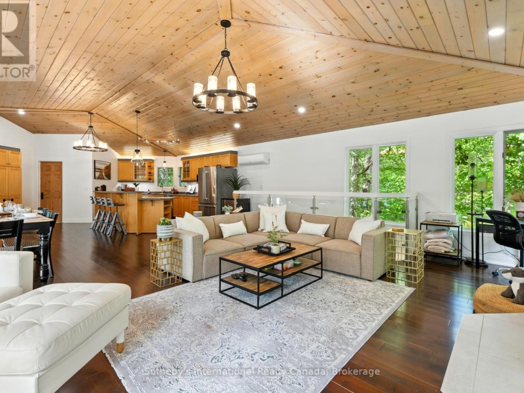 1060 NORTH KAHSHE LAKE ROAD, Kahshe Lake