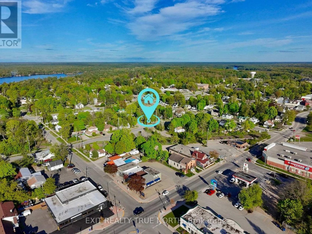 211 BISHOP STREET, Gravenhurst (Muskoka (S))