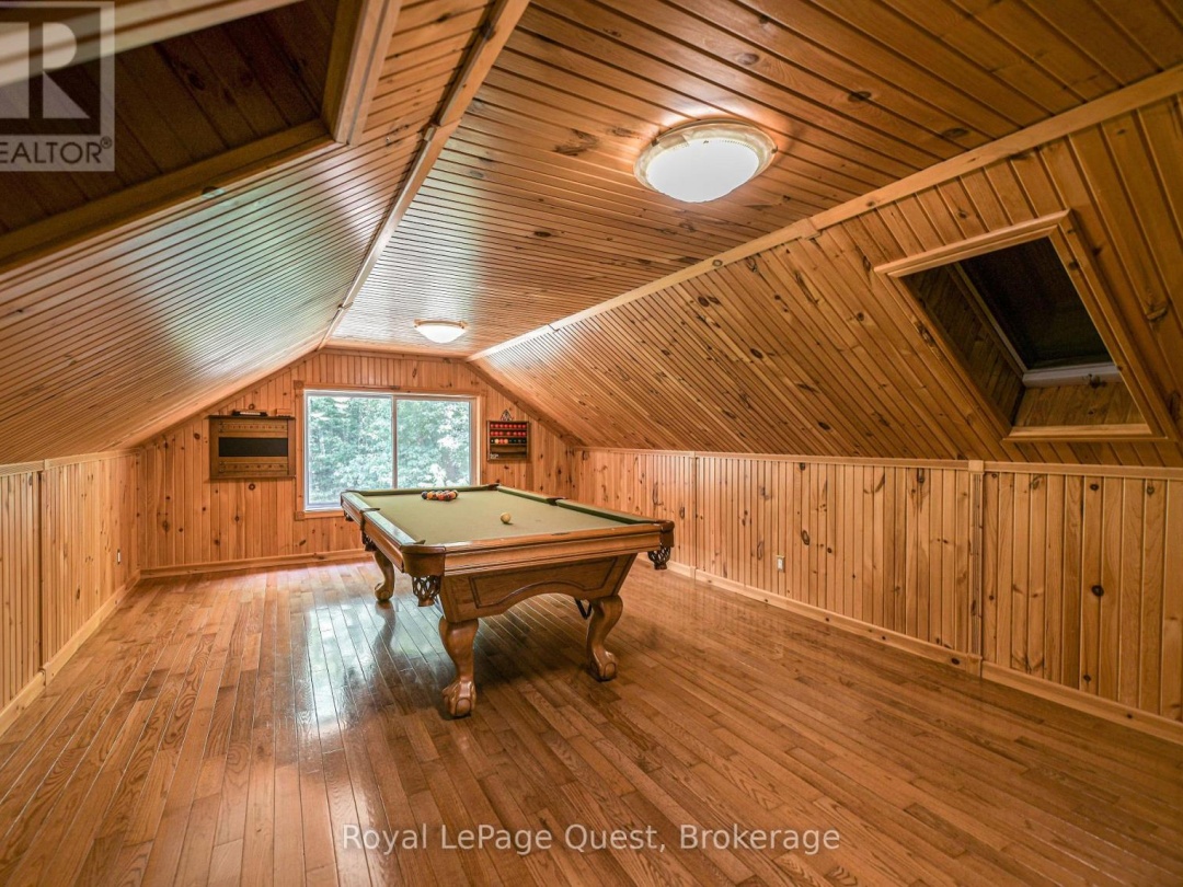 1046 SOUTHWOOD ROAD, 