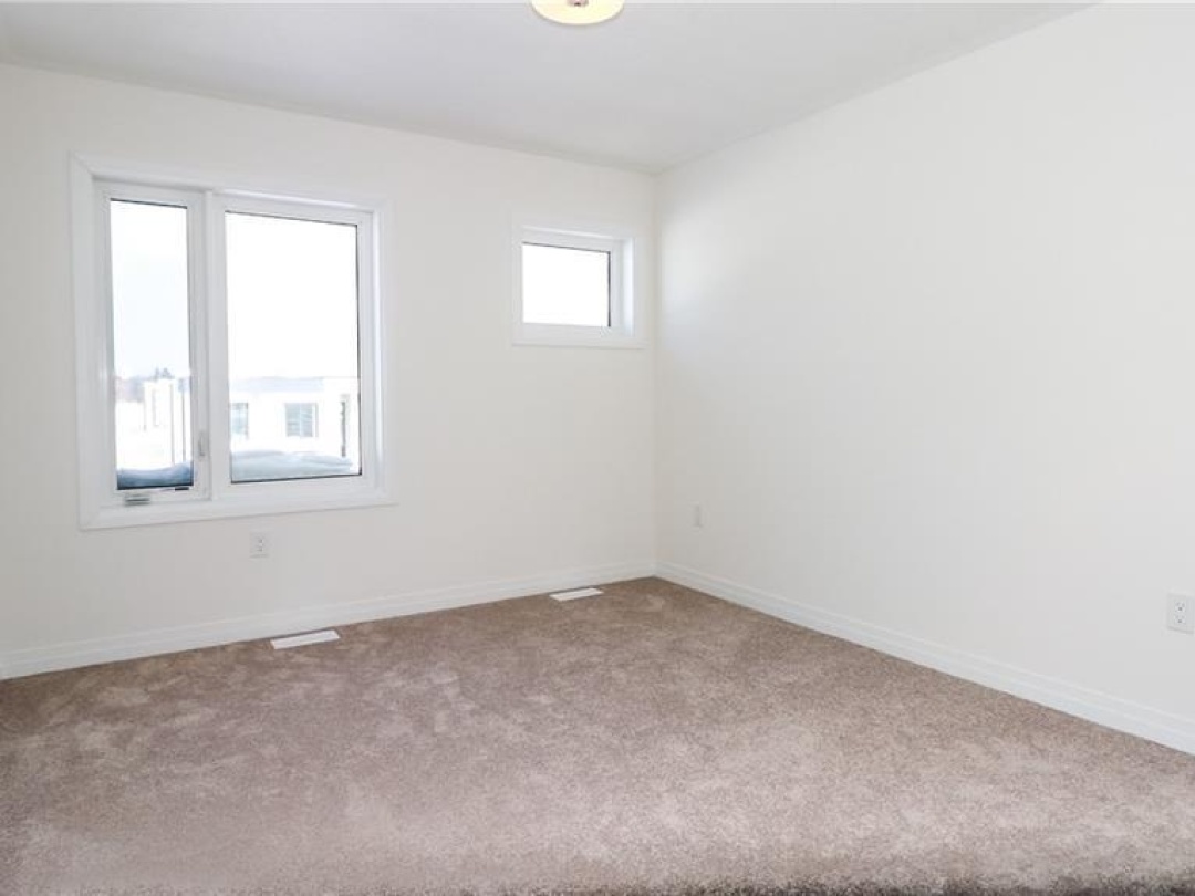 3778 SUNBANK Crescent, 
