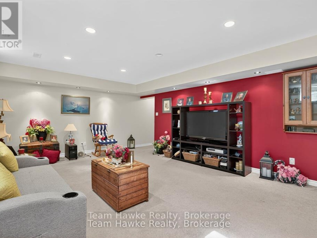 29 BOYD CRESCENT, 