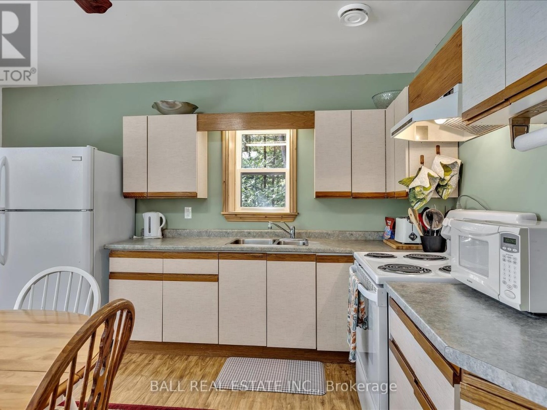 1330 COUNTY RD 49, 