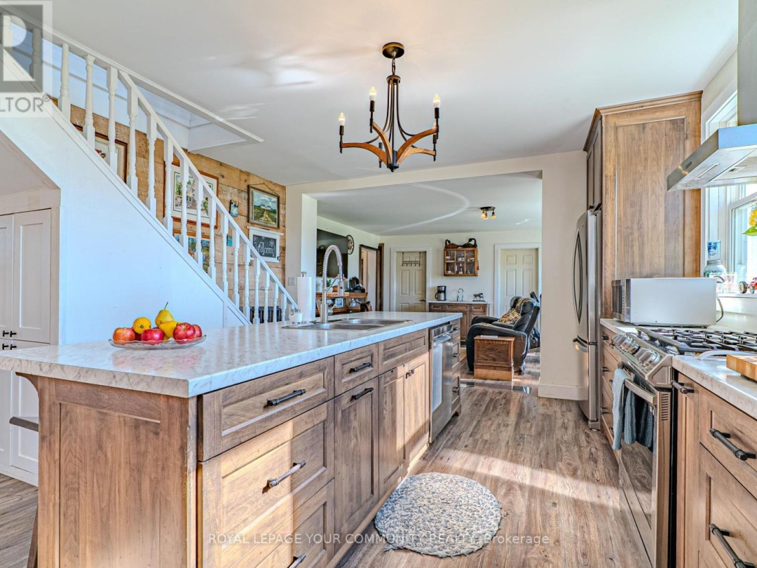 3752 HWY 35 HIGHWAY, 