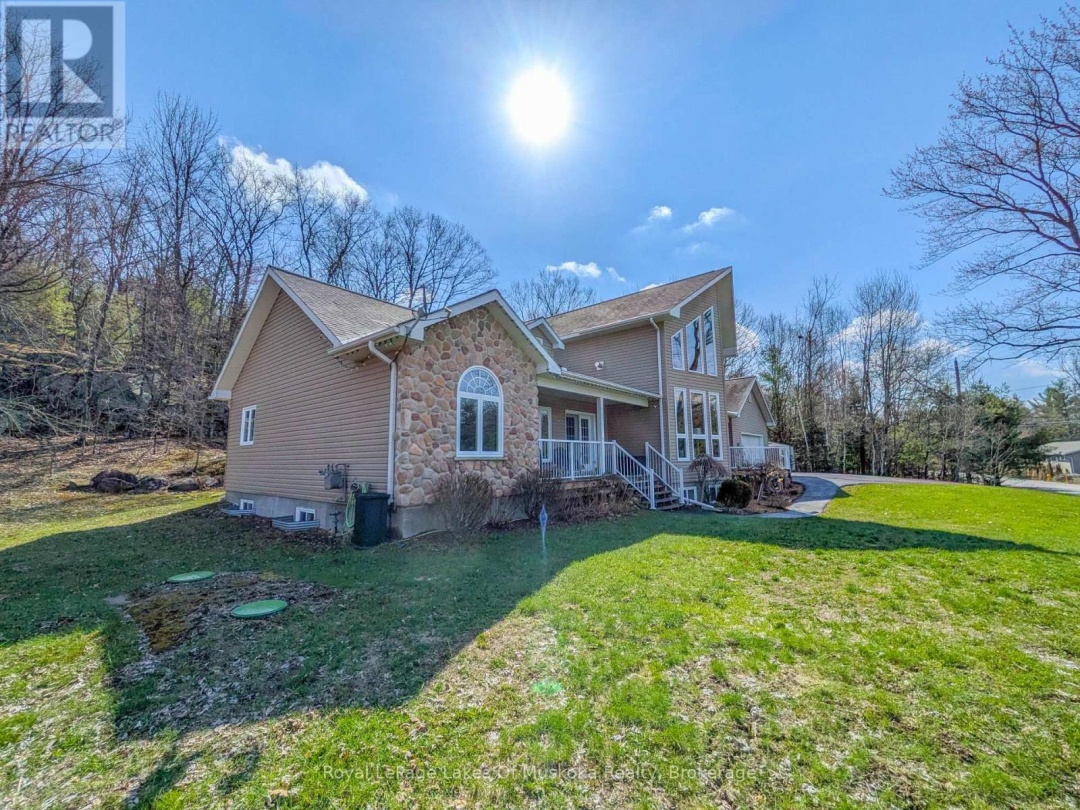 1441 CEDAR LANE, Bracebridge (Macaulay)