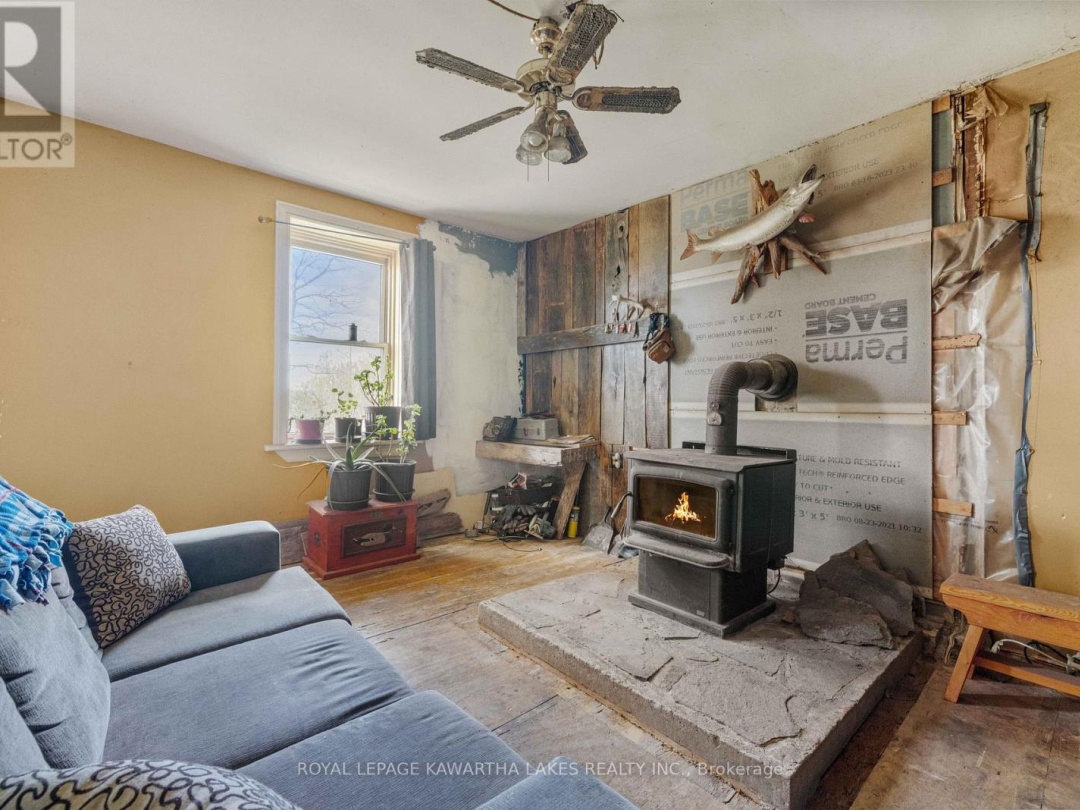589 COUNTY ROAD 8 ROAD, Kawartha Lakes (Verulam)