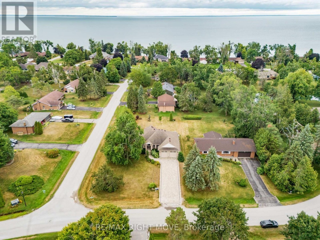 3 THICKETWOOD PLACE E, 