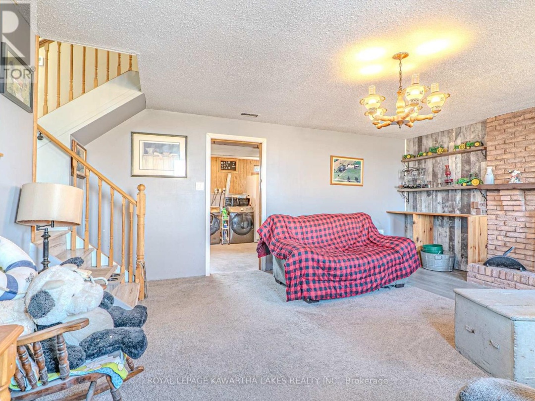 49 CRESSWELL ROAD E, Kawartha Lakes (Mariposa)