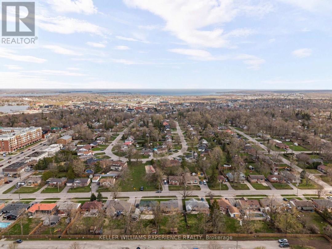 38 NORTH STREET W, Orillia