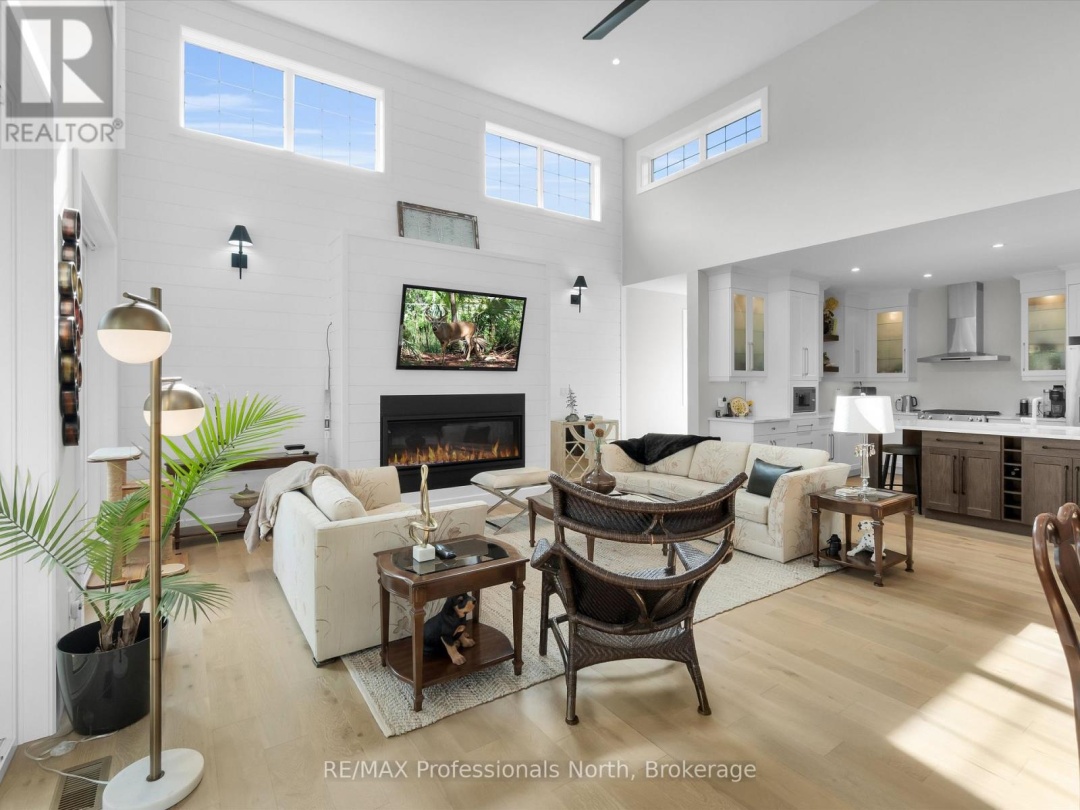211 HOLDITCH STREET, 