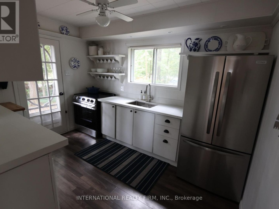 71 OAKRIDGE COURT, 