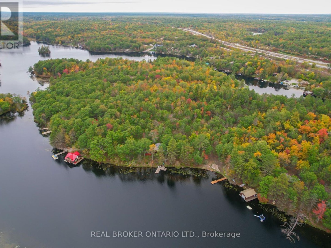744 ISLAND 10/BAXTER LAKE, Baxter Lake