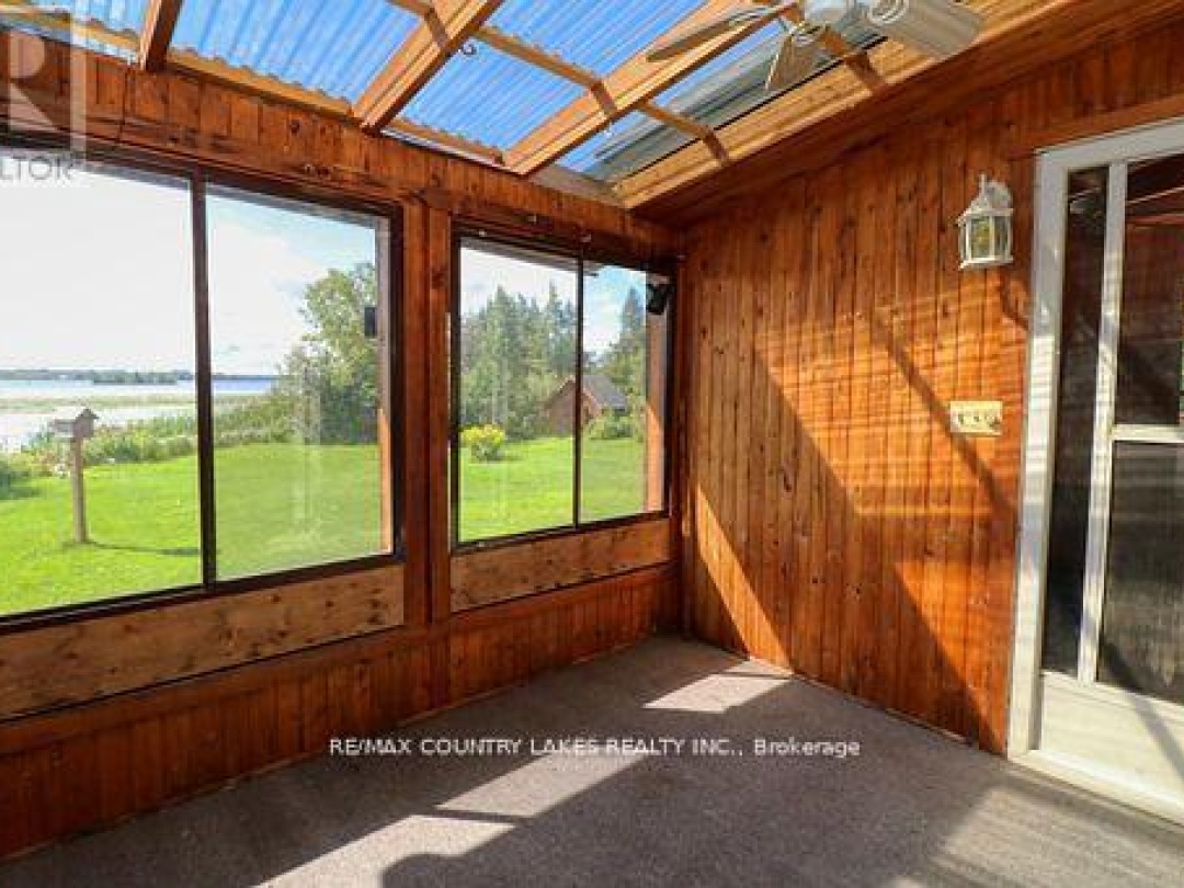 586 ROHALLION ROAD, Canal Lake
