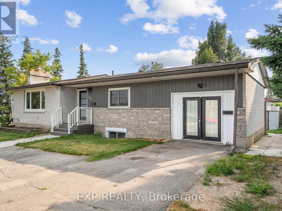 143 WESTMOUNT DRIVE N, 